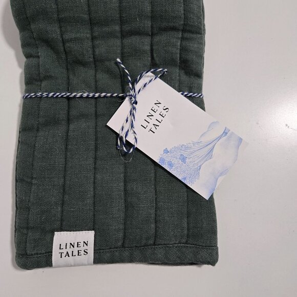 Linen Tales Forest Green Linen Oven Mitt‎ - Picture 2 of 4